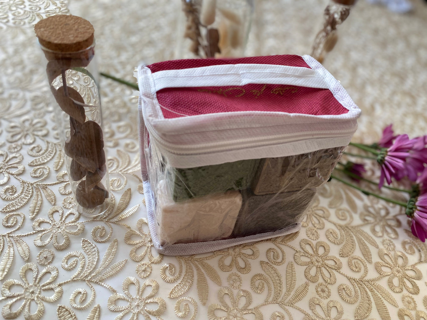 Sac de 12 Savons d’Alep Authentiques Naturels et Artisanaux